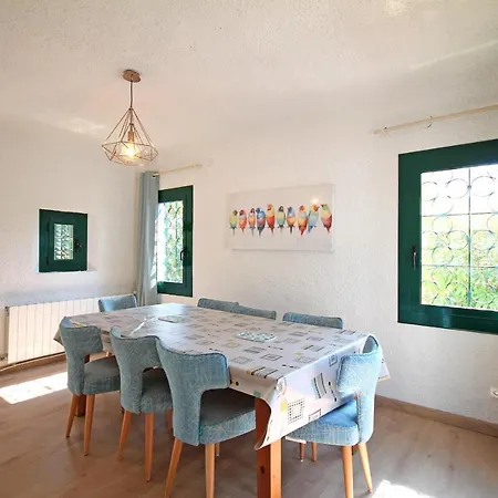 Anais Villa L'Escala